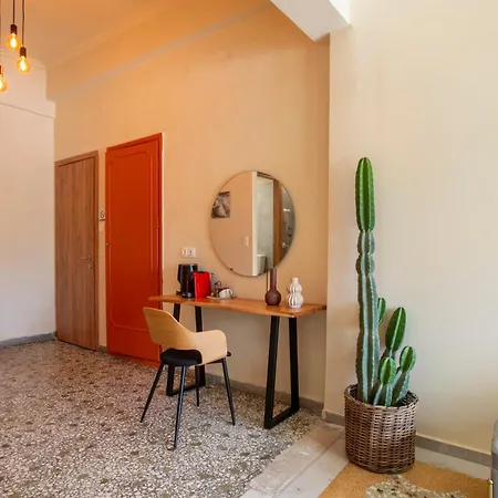 Land 公寓式酒店