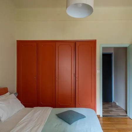 Land 公寓式酒店 3*