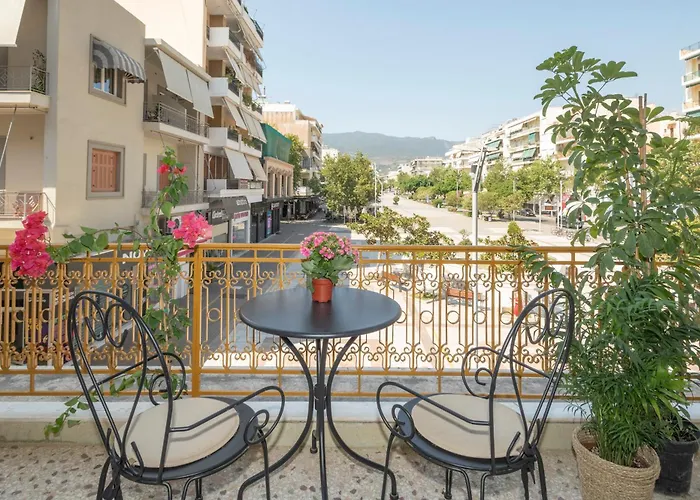 Land Aparthotel Kalamata